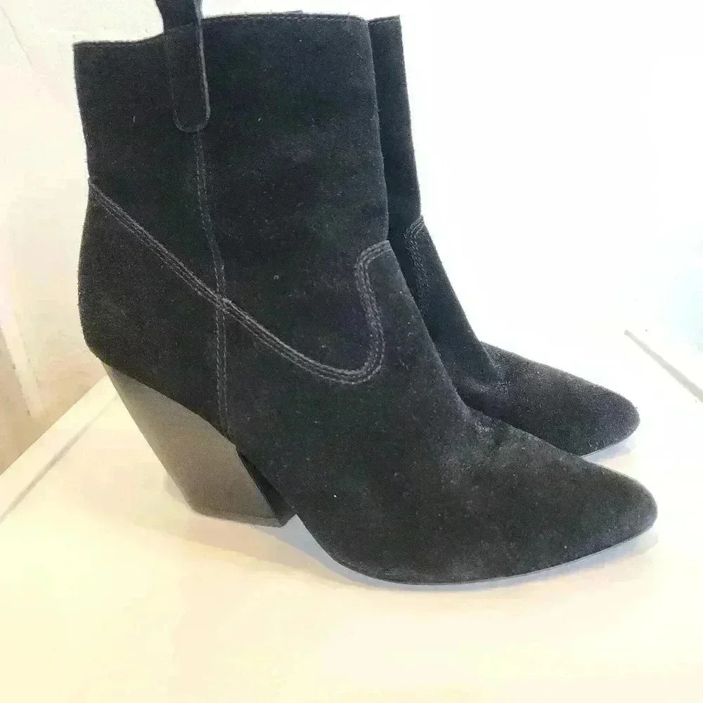 Pelle in Moda black suede leather western style booties